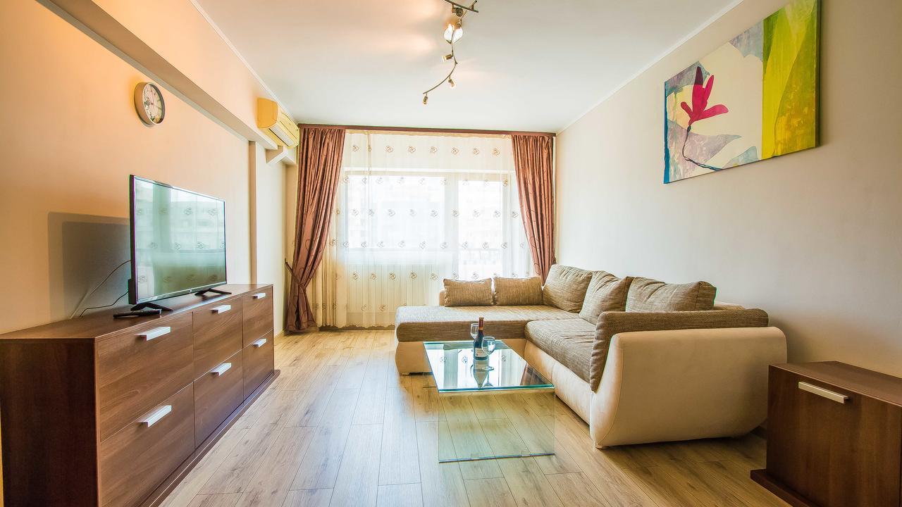 Unirii Boulevard View Apartment Bucharest Exterior photo